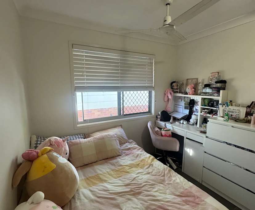 Unfurnished room in a share house