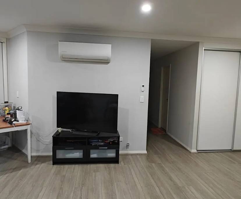 Furnished room with own bathroom