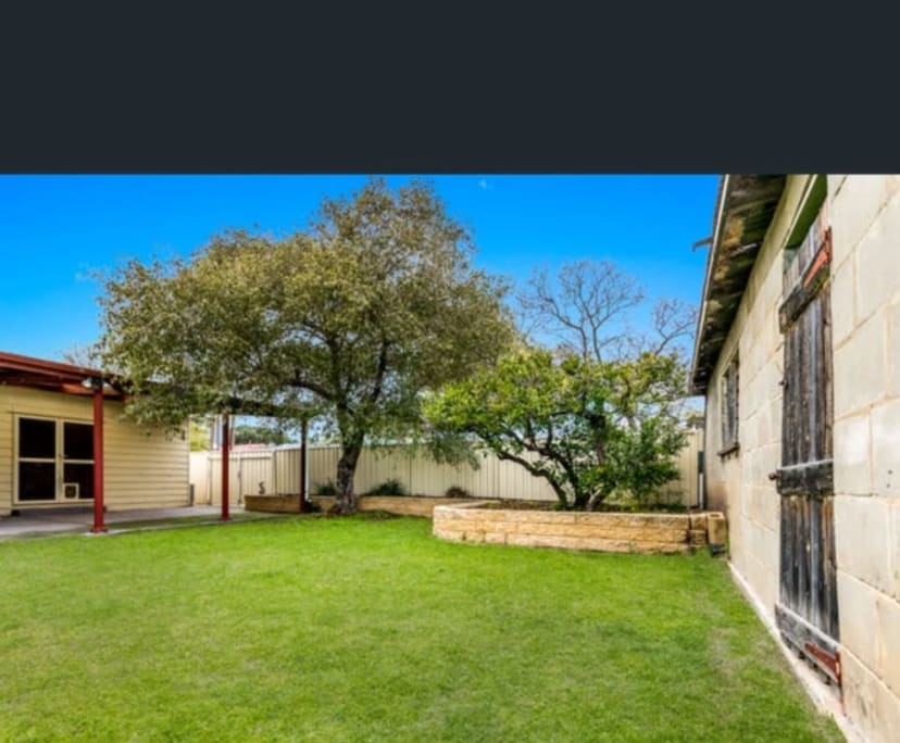 Unfurnished room in a share house