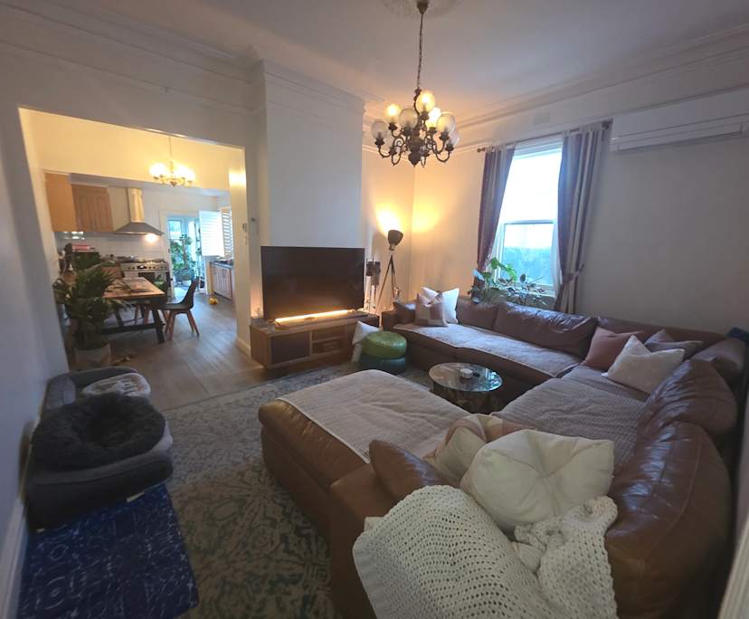 $350, Share-house, 3 bathrooms, Brighton VIC 3186