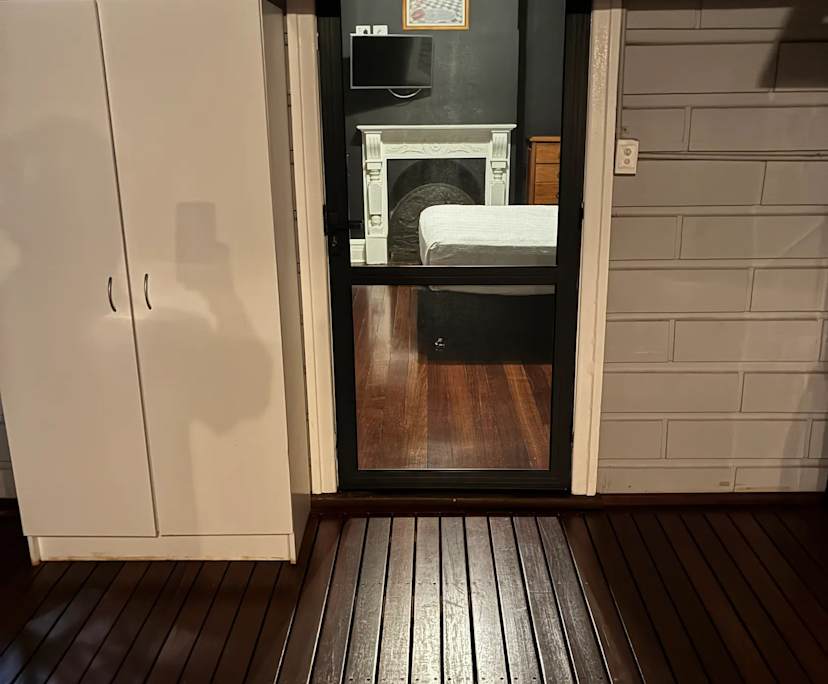 $595, Share-house, 3 bathrooms, Victoria Park WA 6100