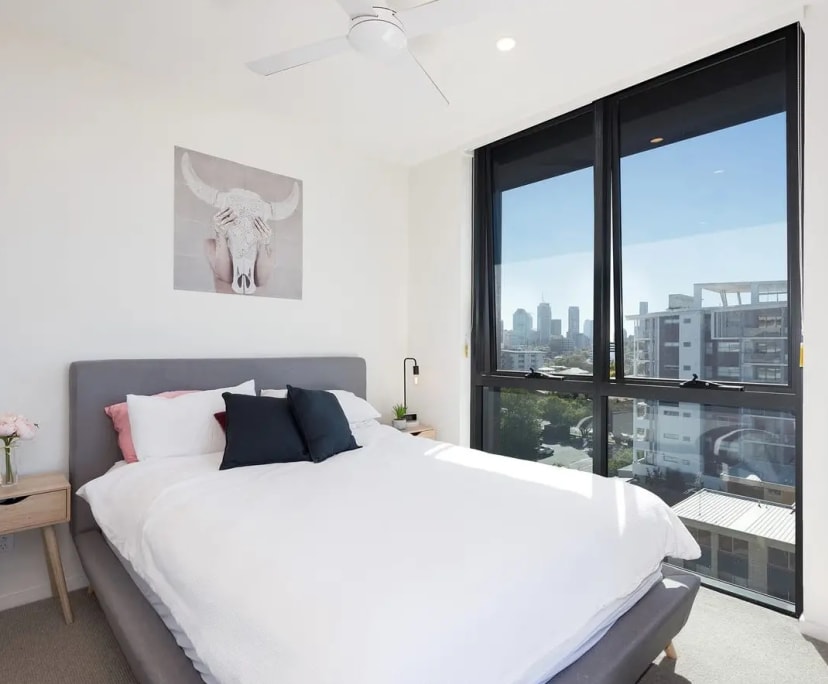 Unfurnished room with own bathroom