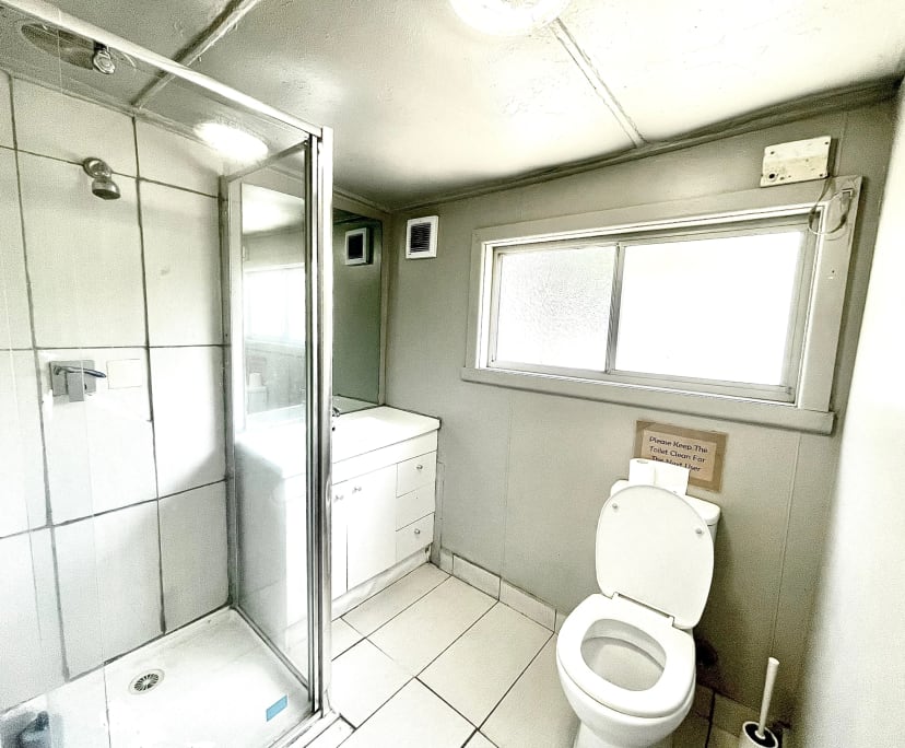 $330, Share-house, 4 bathrooms, Ascot Vale VIC 3032