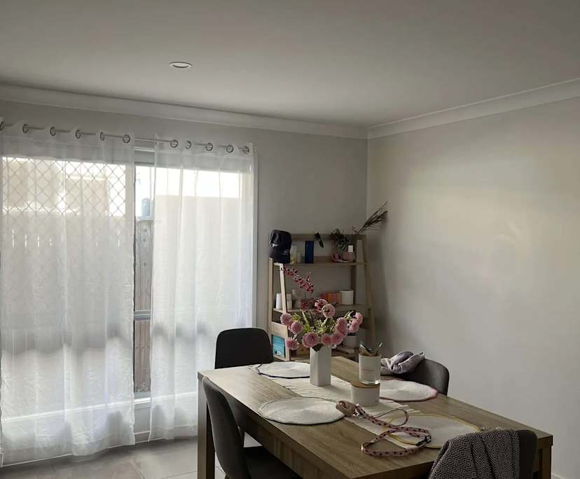 Unfurnished room in a share house