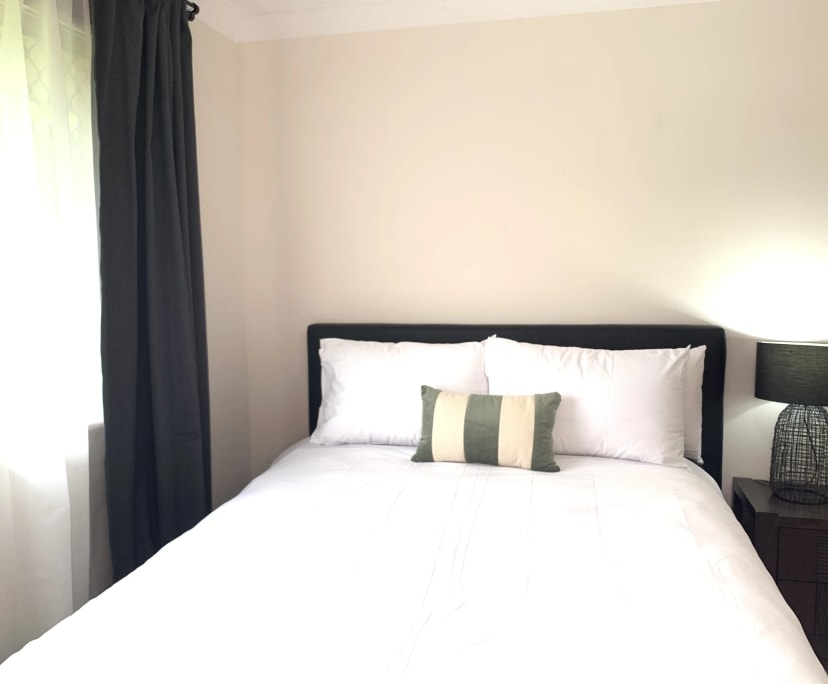 Room in a share house