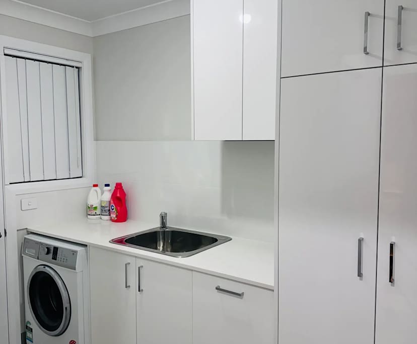 $250, Share-house, 4 bathrooms, Orange NSW 2800