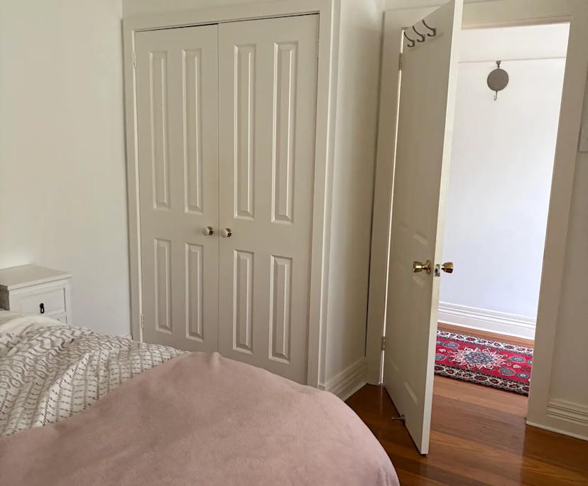 $350, Homestay, 5 bathrooms, Carnegie VIC 3163