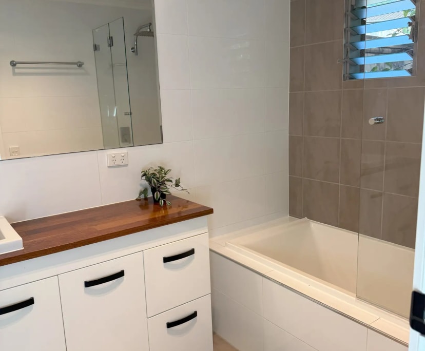 $290, Share-house, 5 bathrooms, Mount Gravatt East QLD 4122