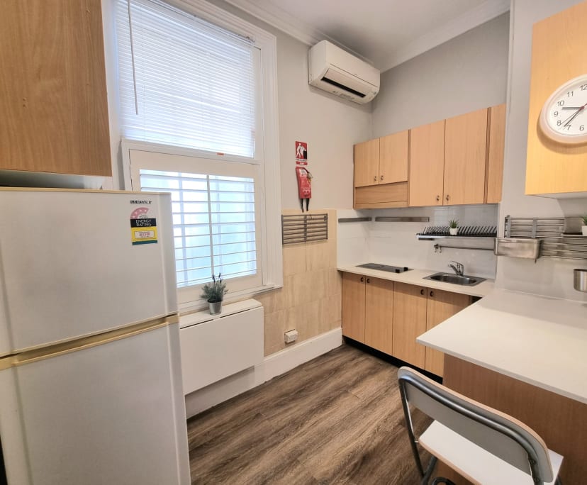 $670, Studio, 1 bathroom, Glebe NSW 2037