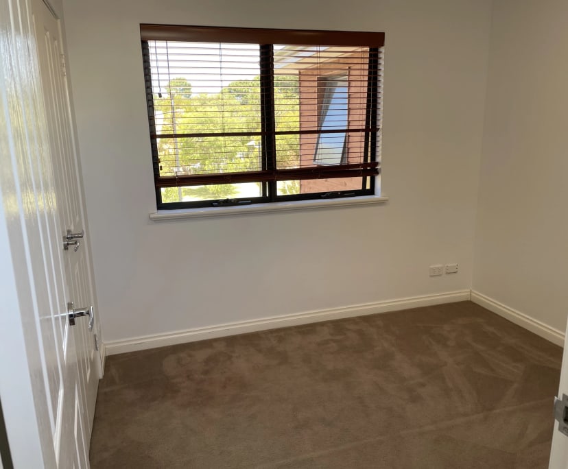 Unfurnished room in a share house