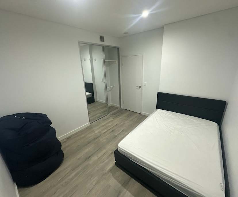 Whole property with 3 rooms for rent