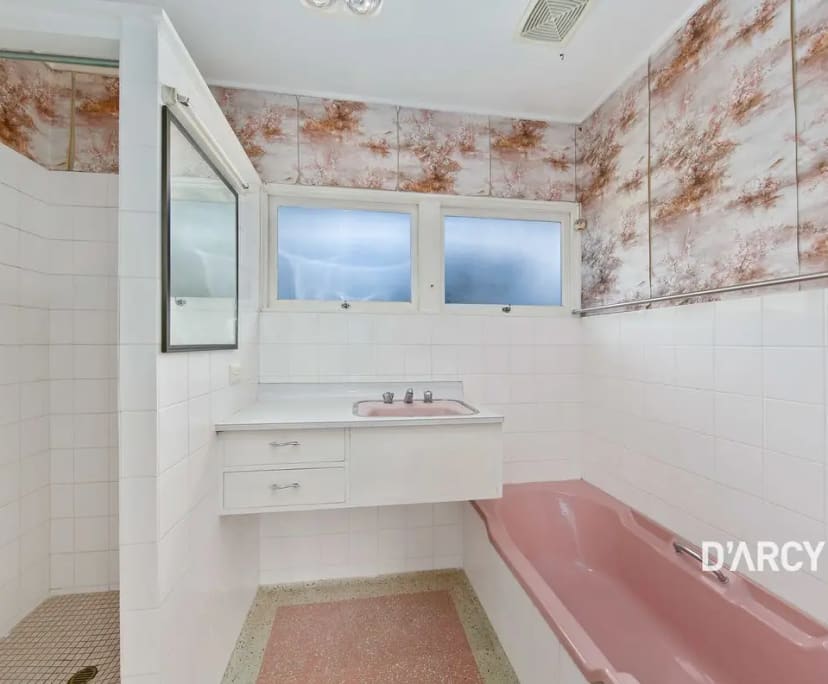 $190, Share-house, 3 bathrooms, The Gap QLD 4061