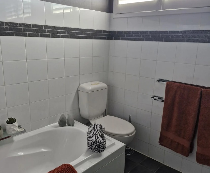 $450, Flatshare, 3 bathrooms, Salamander Bay NSW 2317