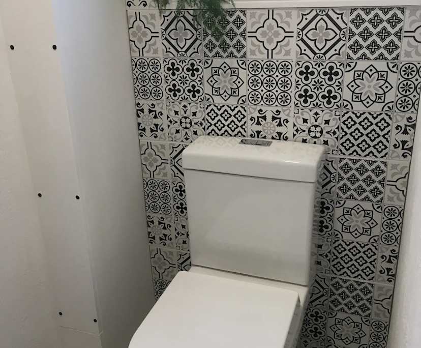 $385, Share-house, 3 bathrooms, Labrador QLD 4215