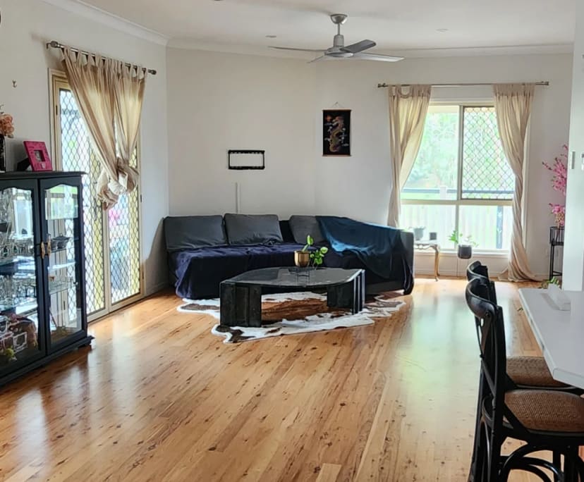 propertyImage