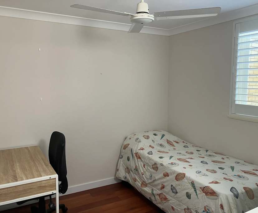 $275, Flatshare, 2 bathrooms, Saint Lucia QLD 4067