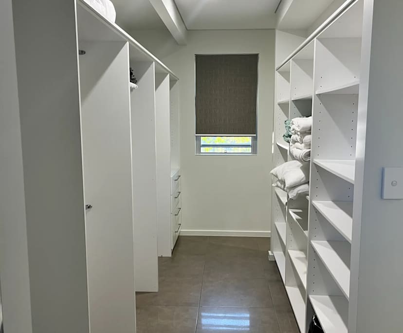 $420, Share-house, 4 bathrooms, Idalia QLD 4811