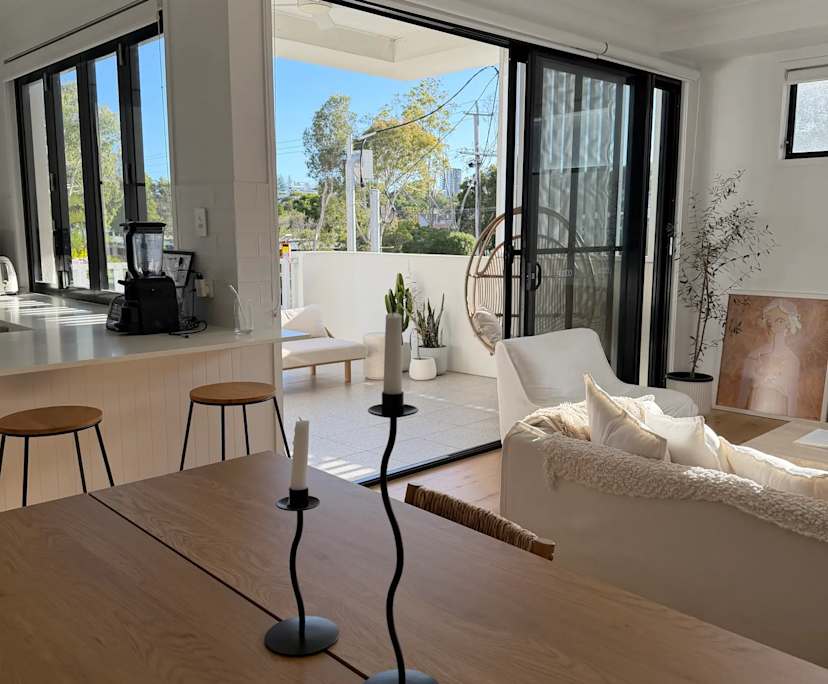 Unfurnished room with own bathroom