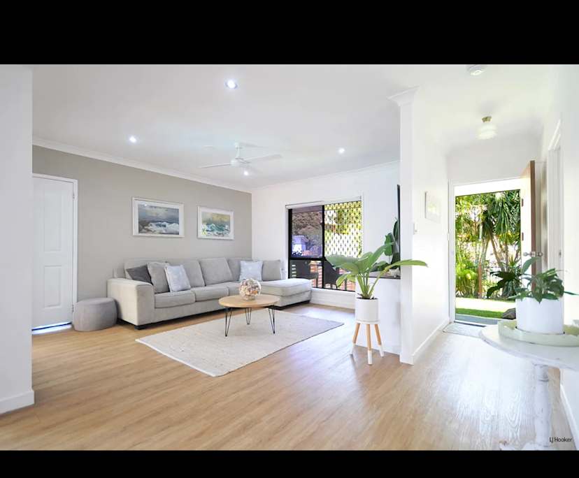 Room in a share house