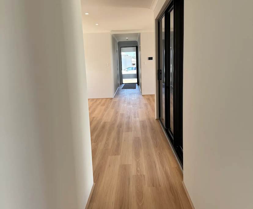 $300, Share-house, 4 bathrooms, Sinagra WA 6065