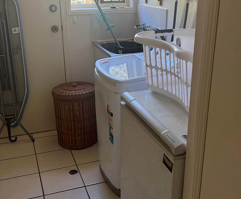 $300, Share-house, 4 bathrooms, Thuringowa Central QLD 4817