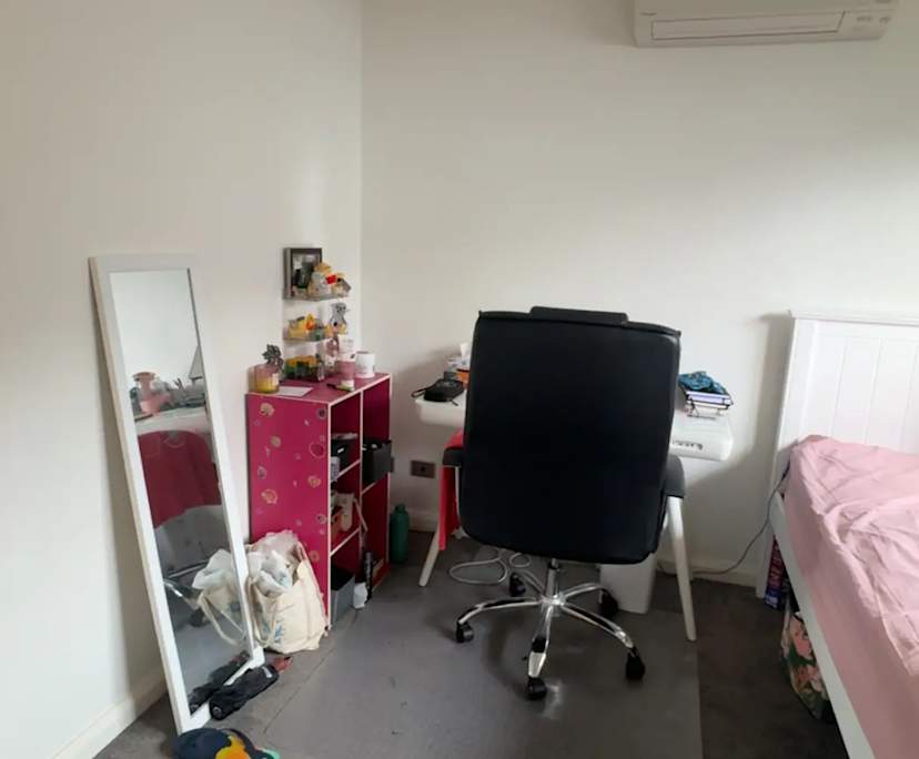 Furnished room with ensuite in a share house