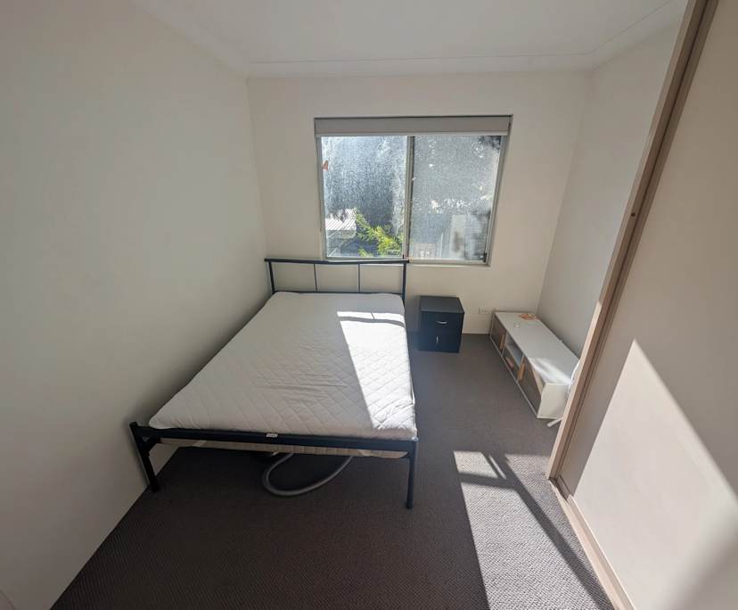 Whole property with 2 rooms for rent