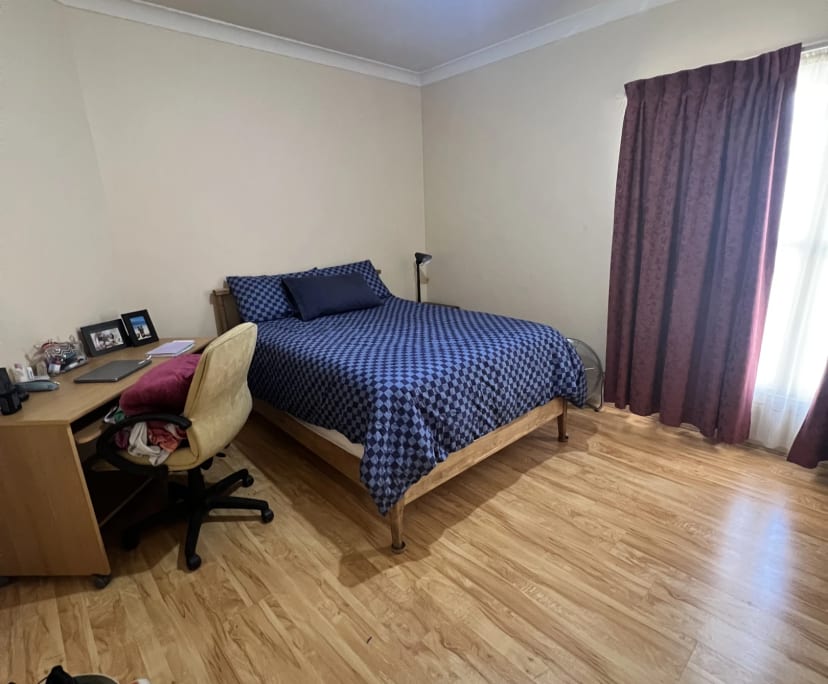 Furnished room in a share house