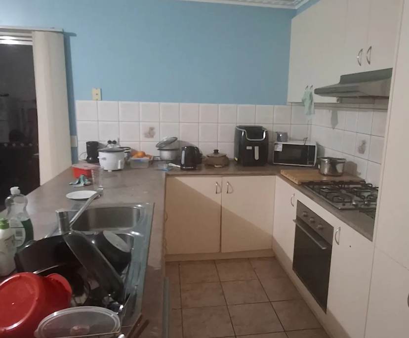 $185, Share-house, 5 bathrooms, Burwood VIC 3125