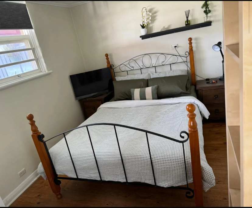 Room in a share house