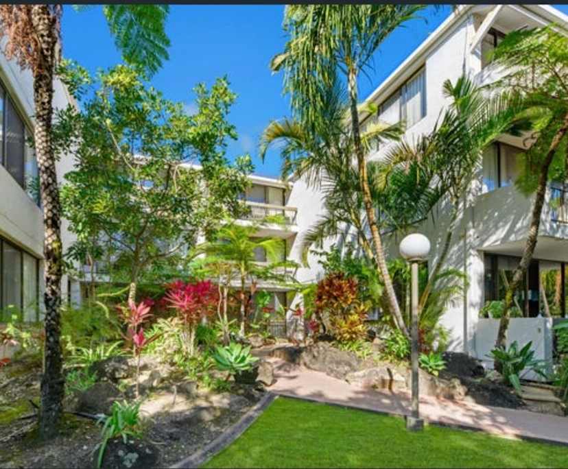 $595, Flatshare, 2 bathrooms, Broadbeach QLD 4218