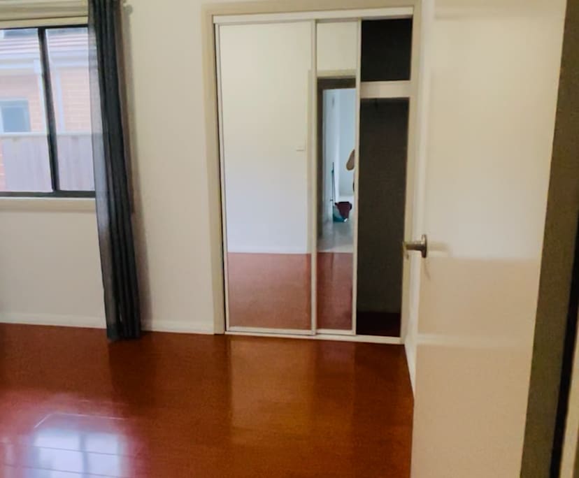 Room in a share house