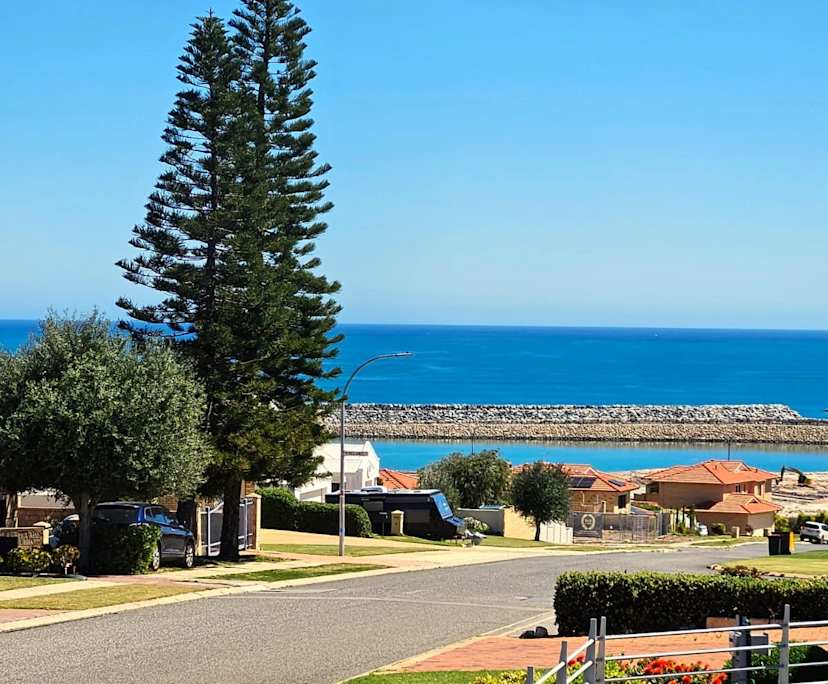 propertyImage
