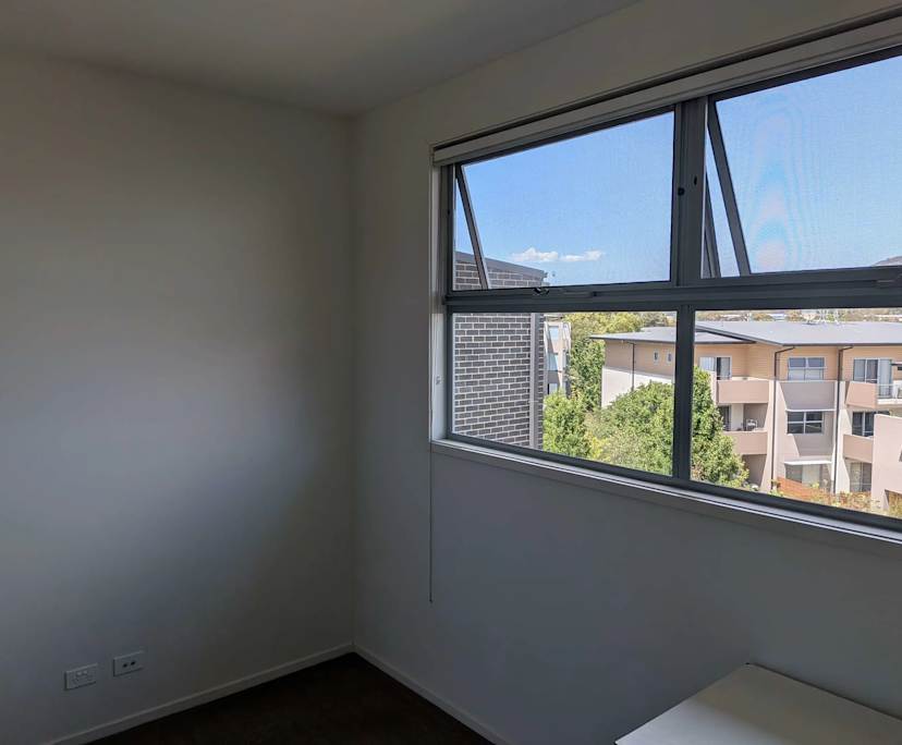 $330, Flatshare, 3 bathrooms, Phillip ACT 2606