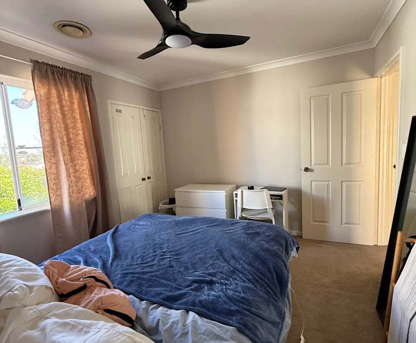 Furnished room in a share house