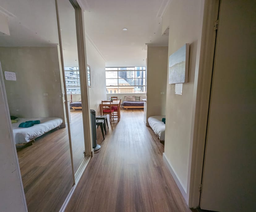 Whole property with 1 room for rent