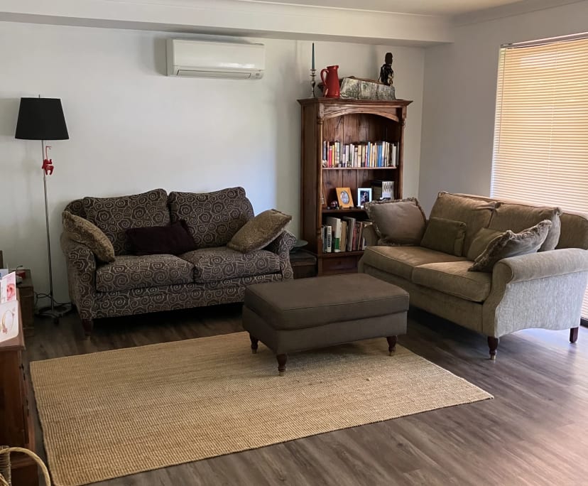 $245, Homestay, 3 bathrooms, Glen Iris WA 6230