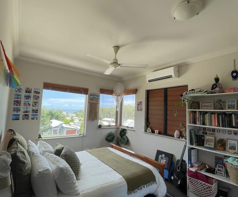 Room for Rent in Clifton Beach, Cairns 210, Flexi...