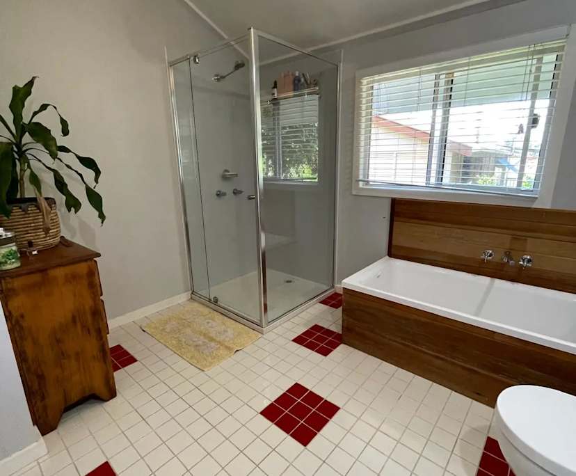 $200, Share-house, 4 bathrooms, Yeppoon QLD 4703