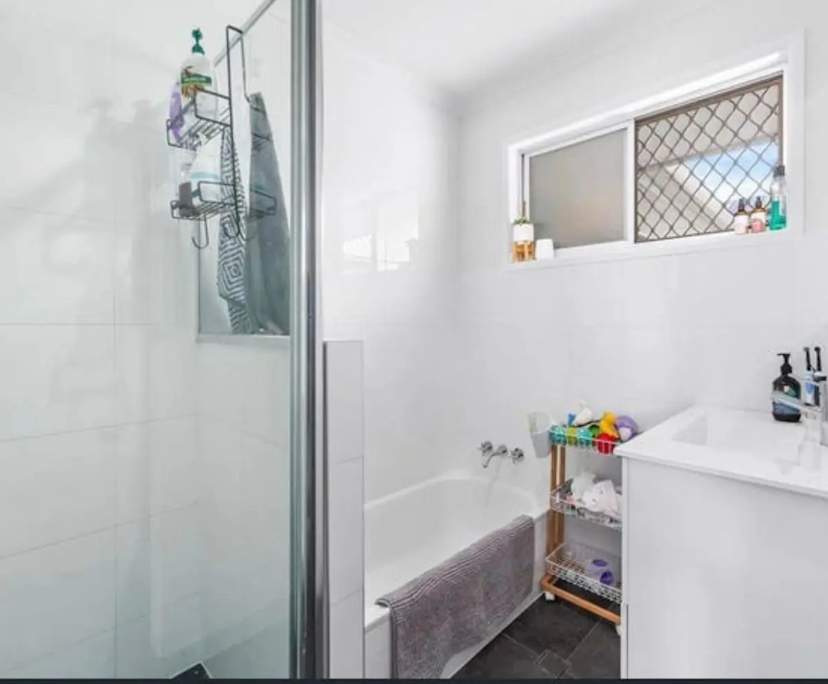Unfurnished room in a share house