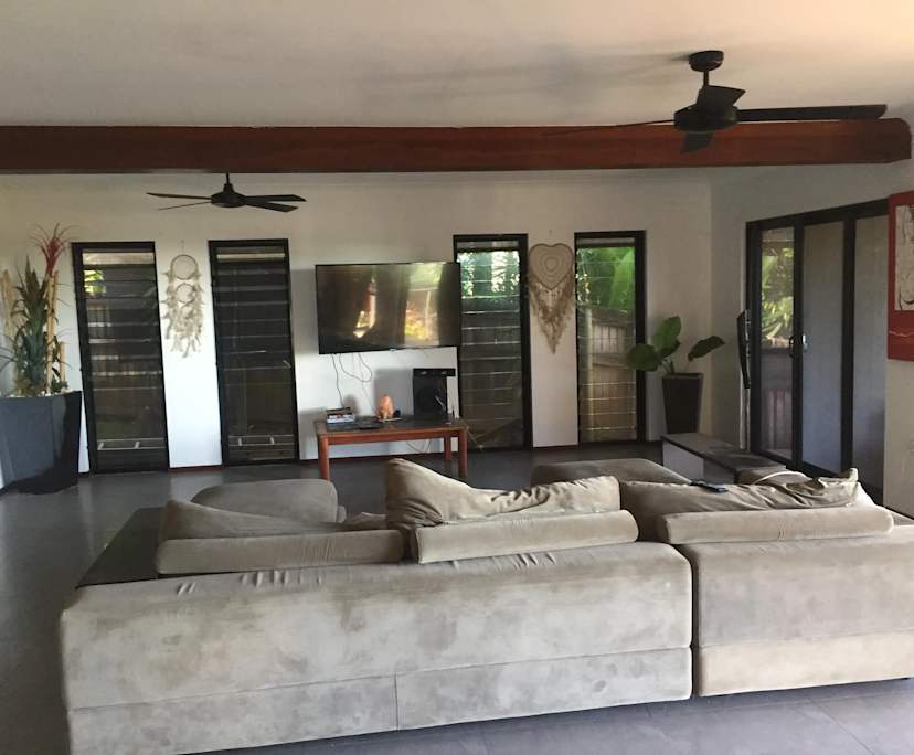 $300, Share-house, 4 bathrooms, Trinity Beach QLD 4879