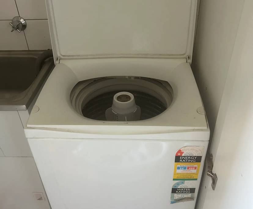 $350, Flatshare, 3 bathrooms, St Kilda VIC 3182