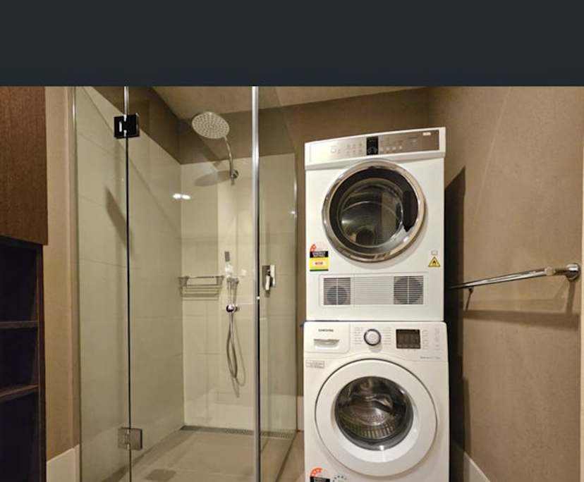 Furnished room with own bathroom