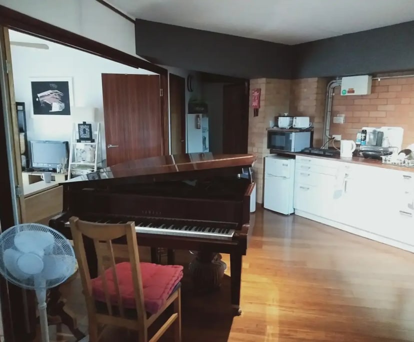 $250, Share-house, 3 bathrooms, Stafford Heights QLD 4053