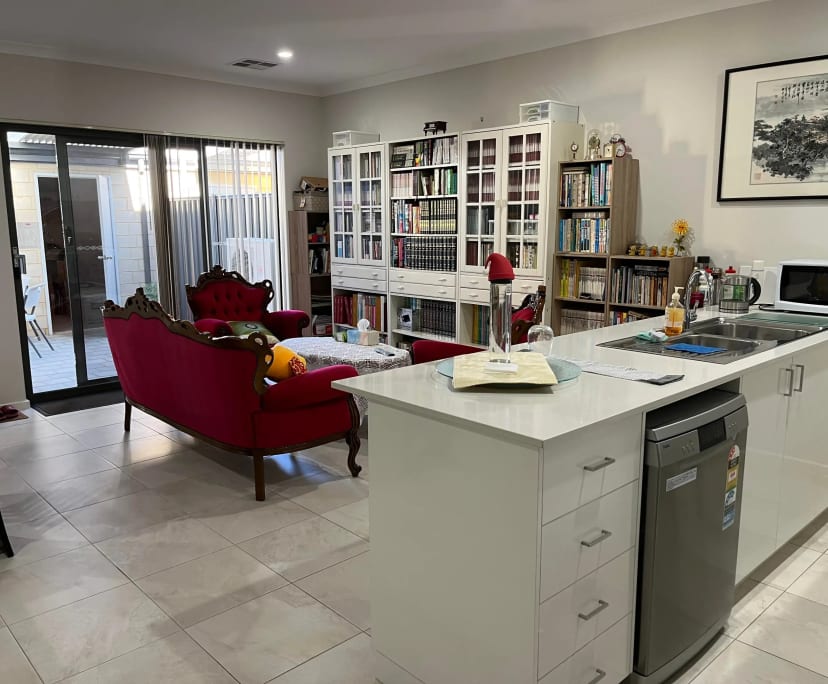 Room for Rent in Aveley, Perth 280, Furnished, Sh...