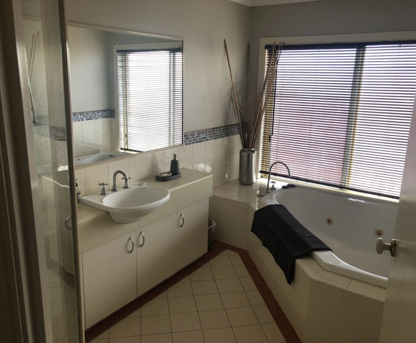 $250, Share-house, 4 bathrooms, Glenwood NSW 2768