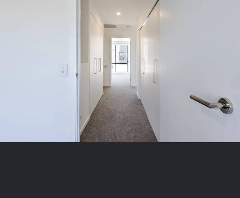 $970, Whole-property, 3 bathrooms, Hope Island QLD 4212