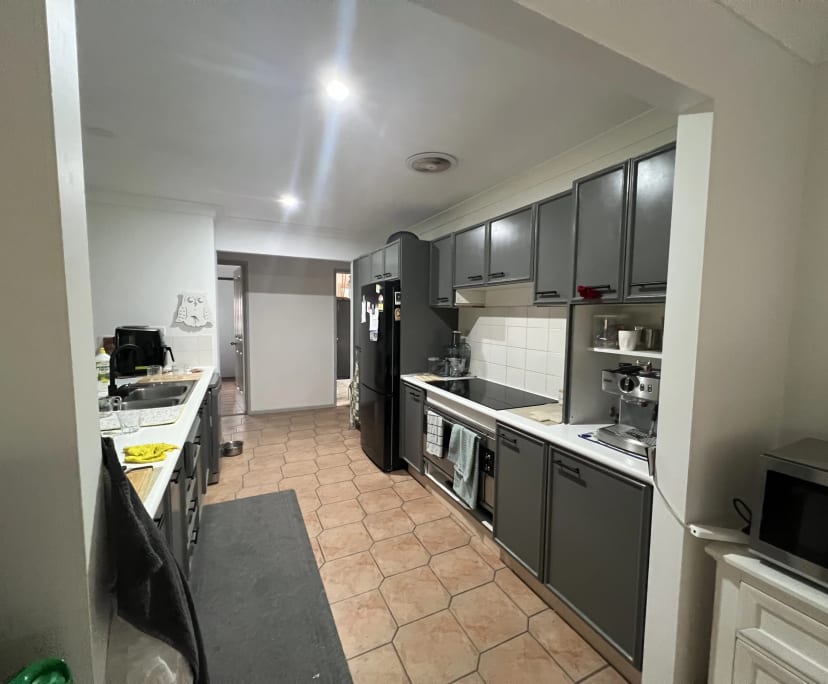 $350, Share-house, 3 bathrooms, Springfield QLD 4300