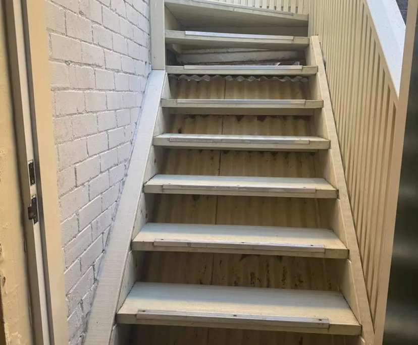 $300, Share-house, 3 bathrooms, Millers Point NSW 2000