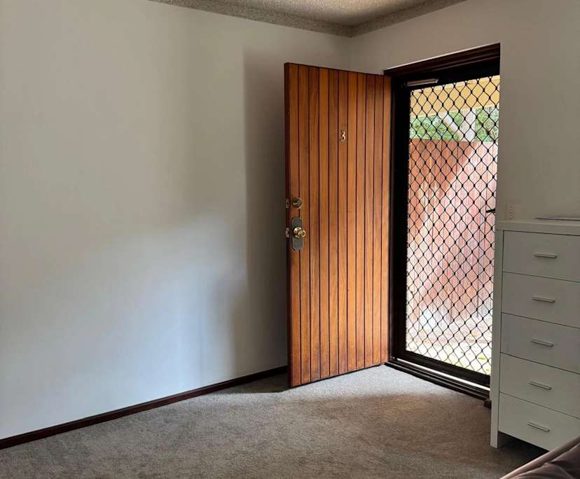 $267, Share-house, 3 bathrooms, Crawley WA 6009